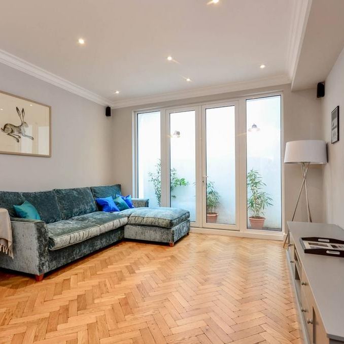 4 bedroom house to rent - Photo 1