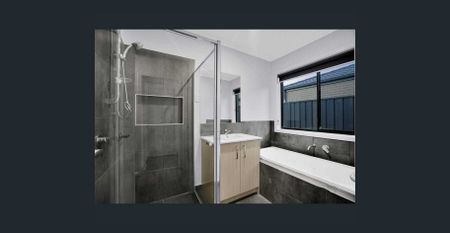 Modern Family Living in a Growing Community – 30 Margot Circuit, Kalkallo VIC 3064 - Photo 5