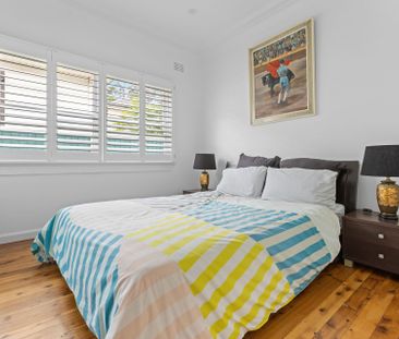 Three Bedroom House For Lease Now! Short walk to Riverwood station ... - Photo 2