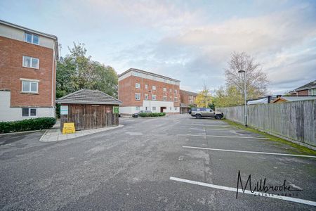 2 bedroom flat to rent - Photo 4