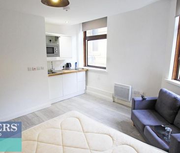 1 bedroom apartment to rent - Photo 1