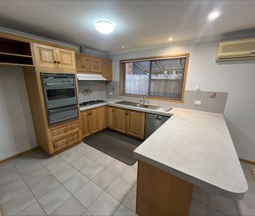 Comfort, Space & Style - Photo 4