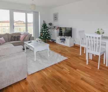 2 bedroom apartment to rent - Photo 4