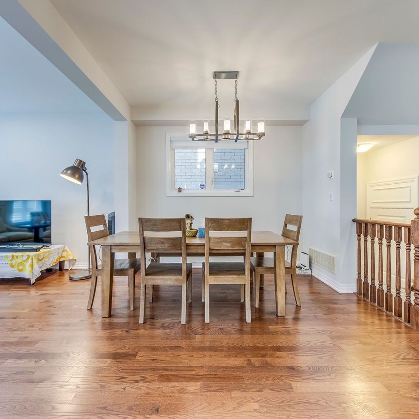 For Lease - 276 Sixteen Mile Drive, Oakville, Ontario - Photo 1