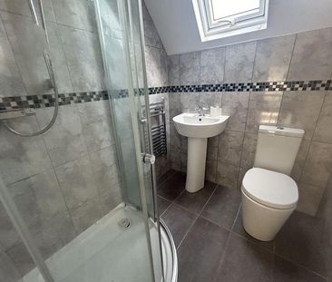 3 bedroom detached house to rent - Photo 5