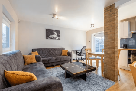 2 bedroom terraced house to rent - Photo 2