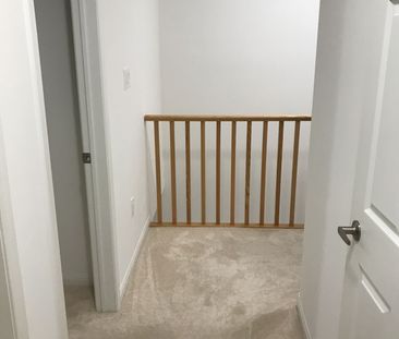 For Lease - 250 Sunny Meadow Boulevard Unit# 141, Brampton, Ontario - Photo 6