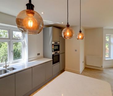 2 BED Apartment To rent - Photo 4