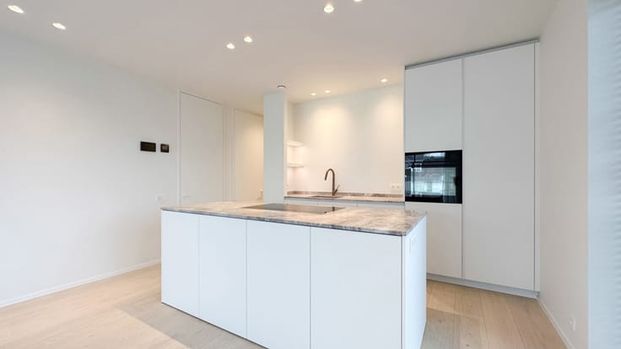 Appartement te huur - Photo 1