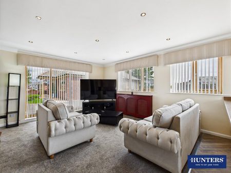 3 bedroom Bungalow To Let - Photo 4