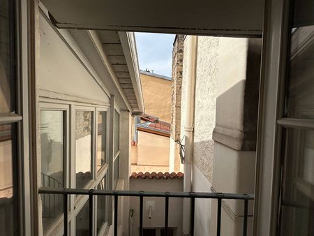 Appartement 4 pièces – LYON - Photo 2