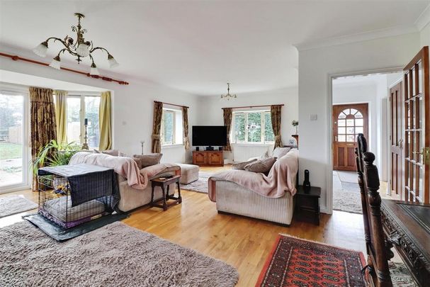 2 bedroom cottage to rent - Photo 1
