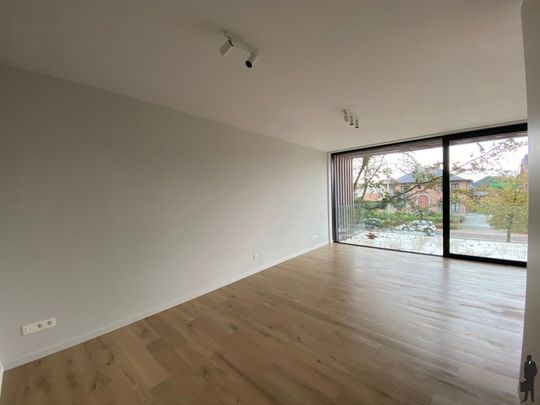 Prachtig nieuwbouw appartement nabij het centrum van Hoogstraten. - Photo 1