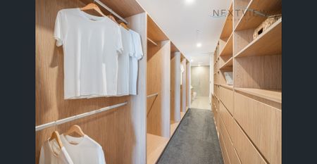 FULLY FURNISHED, PRESTIGIOUS AND ELEGANT - Photo 5