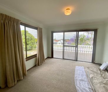 Two Bedroom Townhouse In Convenient Location! - Photo 1