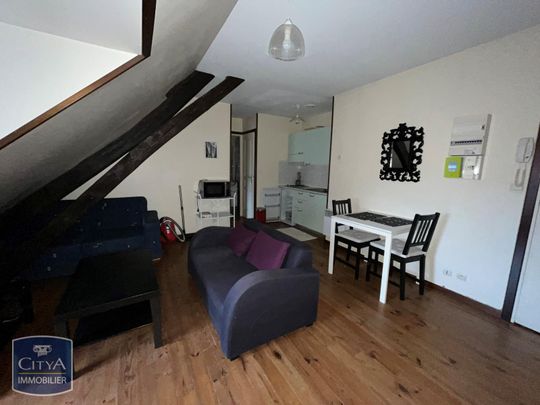 Location Appartement 2 pièces 33m² ST AMAND MONTROND 18200 - Photo 1