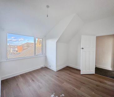 3 bedroom flat to rent - Photo 3