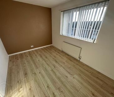 212 Jordanstown Road, Jordanstown, BT37 0NA - Photo 5