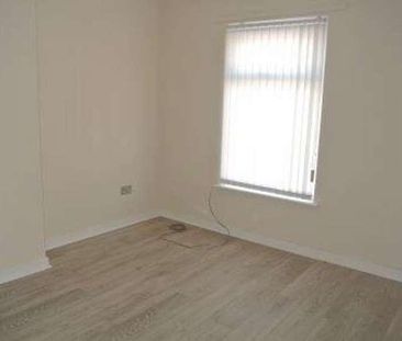 Hanwell St, Bed, L6 - Photo 3