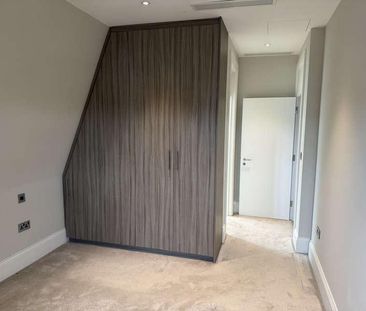 Green Lane, NW4 - Photo 1