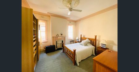 Cremorne Point Semi with City Views near Ferry - Photo 5