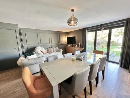 4 bedroom semi-detached house to rent - Photo 3
