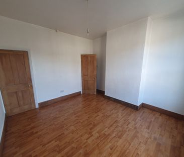 3 Bed Terraced House, Abbeydale, S7 - Photo 3