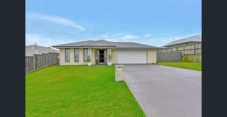 SOUGHT AFTER FAMILY HOME - Photo 2