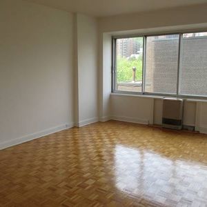 Apartment on 12th floor available now! (#1206) - Photo 2