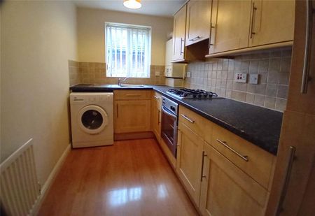 2 bedroom flat to rent - Photo 3