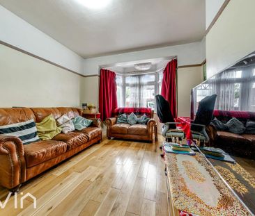 3 bedroom semi-detached house to rent - Photo 3