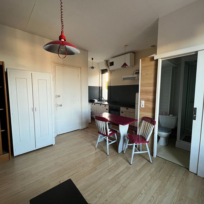 Location Appartement 1 pièce 22m² - Photo 1