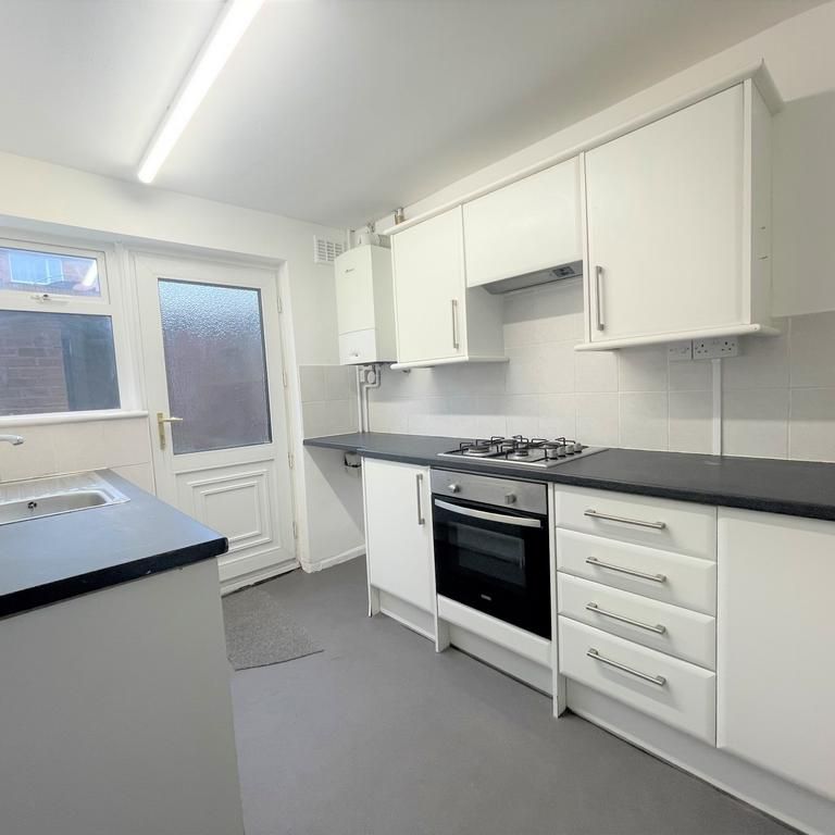 3 bedroom house to rent - Photo 1