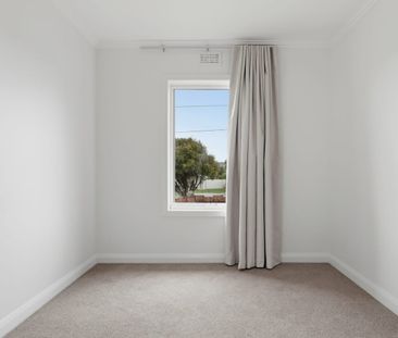 Where Fresh Finishes Meet Everyday Ease - Photo 2