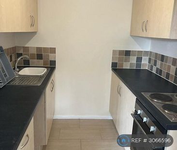1 bedroom maisonette to rent - Photo 2