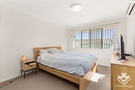 Pet friendly Large bedrooms Bathrooms Air Conditioned - Photo 3