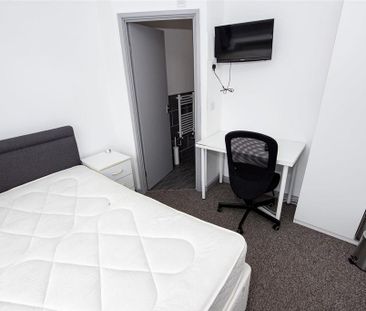 6 bedroom house to rent - Photo 5