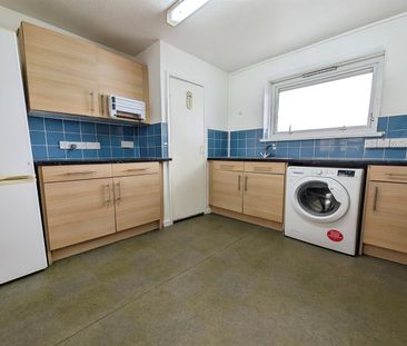 Golden Grove, SO14 - Photo 5