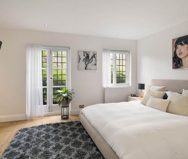4 bedroom semi-detached house to rent - Photo 1