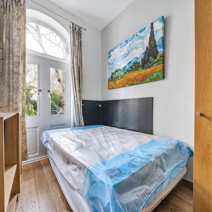 Studio to rent - Photo 1