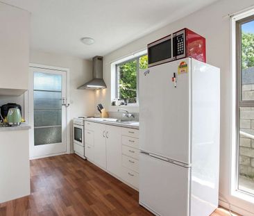 Central, Convenient and Cozy on Whitmore - Photo 5