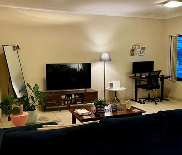 Stanmore - Photo 2