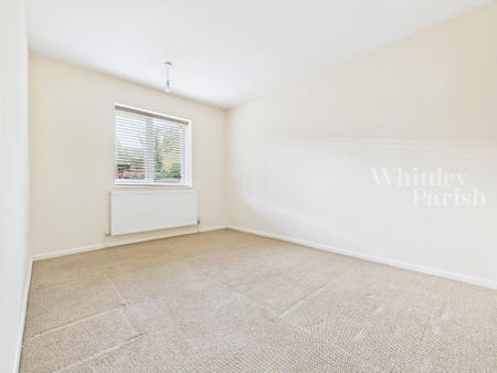 2 bedroom ground floor flat to rent - Photo 4