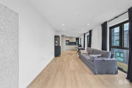 2 bedroom flat to rent - Photo 2