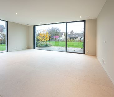 Moderne, energiezuinige nieuwbouwwoning - Photo 1