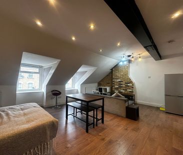 Studio Flat, Gipsy Road, SE27 - Photo 2