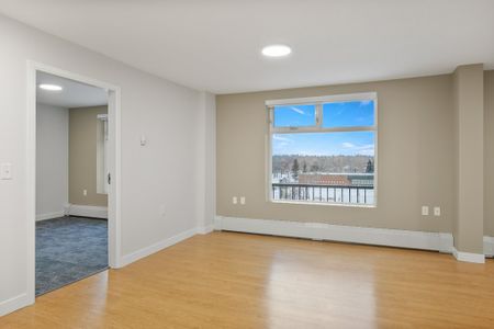 Wheelchair Accessible Units with Elevator in Downtown Red Deer. - Photo 3