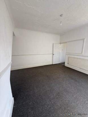 3 bedroom property to rent in Grimsby - Photo 2