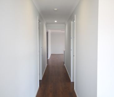 FAMILY HOME IN ALFREDTON CENTRAL NEAR SCHOOLS - Photo 5