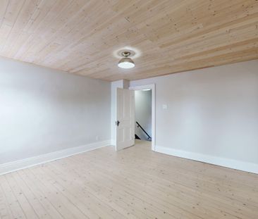 For Lease - 333 Millard Avenue Unit# Upper, Newmarket, Ontario - Photo 5